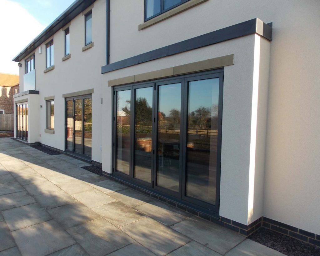 Aluminium bifolding door